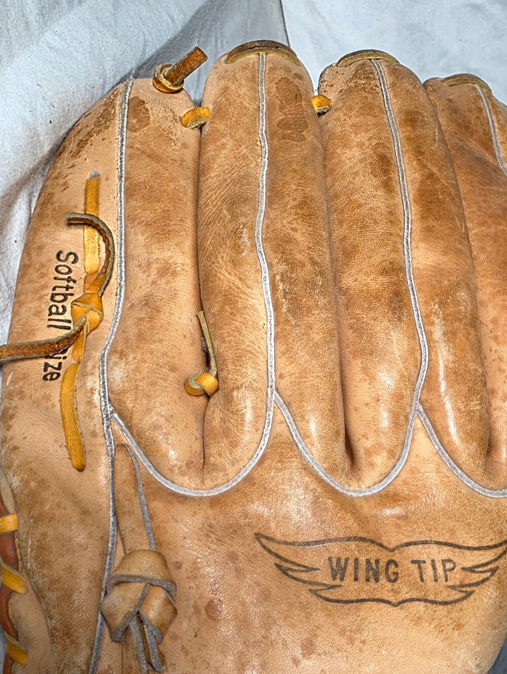 RAWLINGS Vintage RSG2 Super Size Wing Tip Softball Glove Right Hand Thrower - Picture 4 of 10